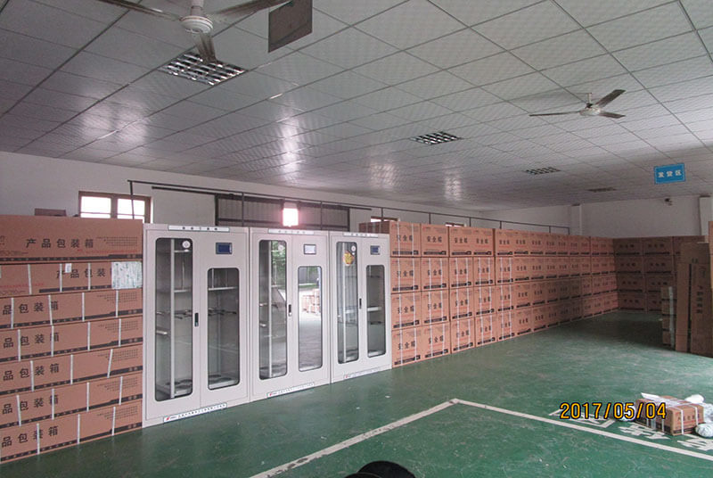 安全工器具生產(chǎn)車(chē)間